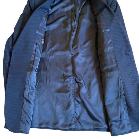 Jos. A. Bank Two Button Wool Blazer Sport Coat Men's Size 44L Navy Pin Stripes - Picture 11 of 14